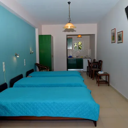 Krystallia Apartment *